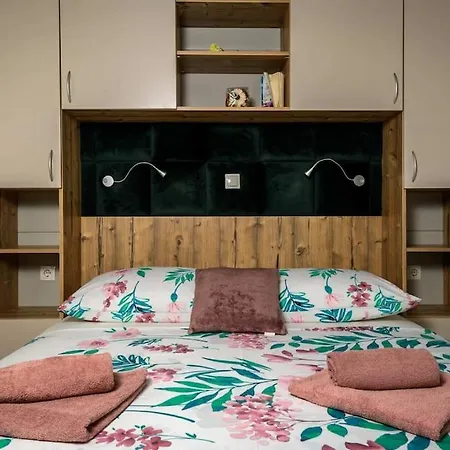 Cozy And Chic Little House With Pool Ivinj-2 * Tisno