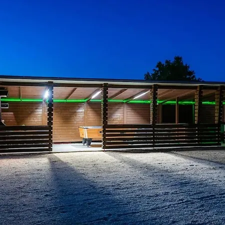 Holiday home Cozy And Chic Little House With Pool Ivinj-2 *