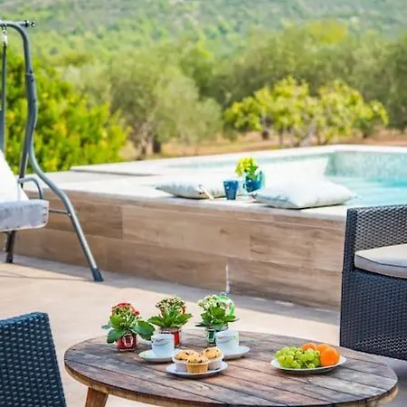Cozy And Chic Little House With Pool Ivinj-2 Holiday home Tisno