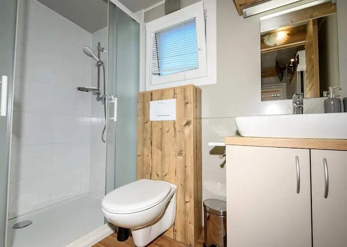 Cozy And Chic Little House With Pool Ivinj-2