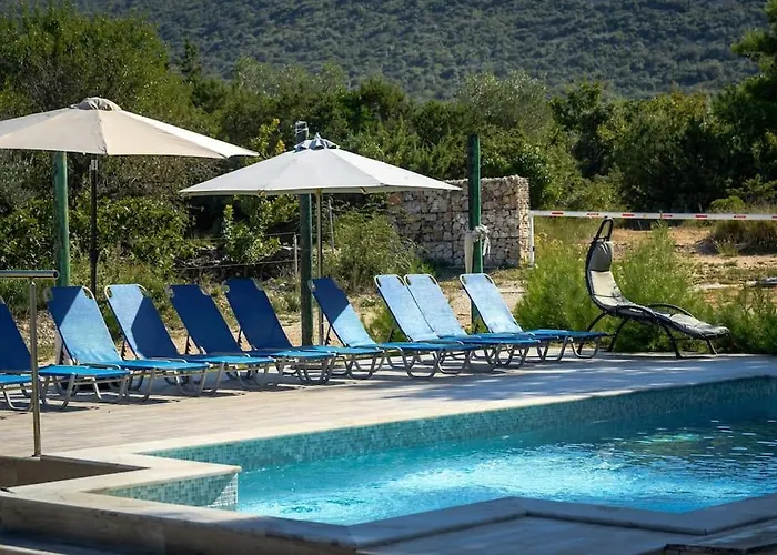 Cozy And Chic Little House With Pool Ivinj-2 度假居 *