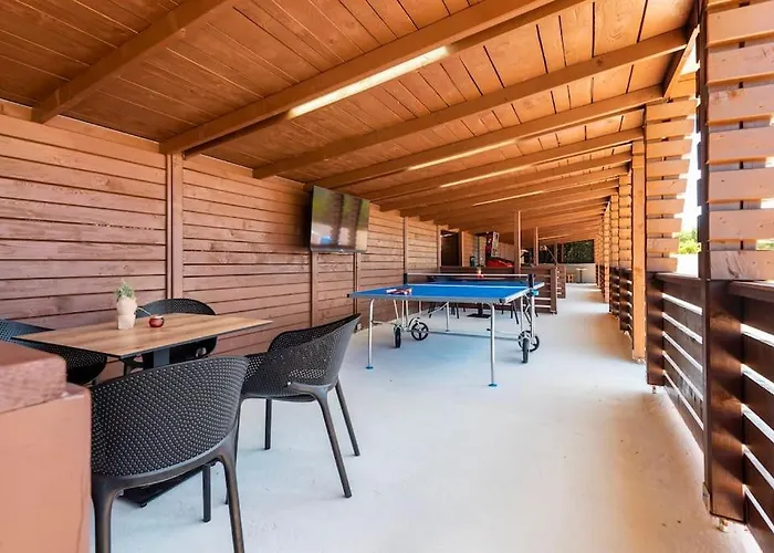 Cozy And Chic Little House With Pool Ivinj-2 Tisno