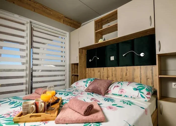 Cozy And Chic Little House With Pool Ivinj-2 * Tisno